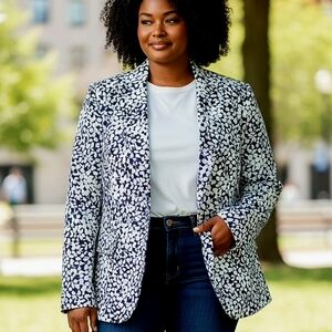 C. Wonder Christian Siriano Navy and Cream Floral Blazer Size 4